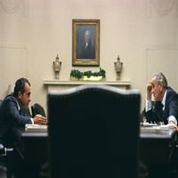 Predsjednik Lindon Johnson sastaje se s Richardom Nicksonom tijekom predsjedničke kampanje u srpnju Povijest